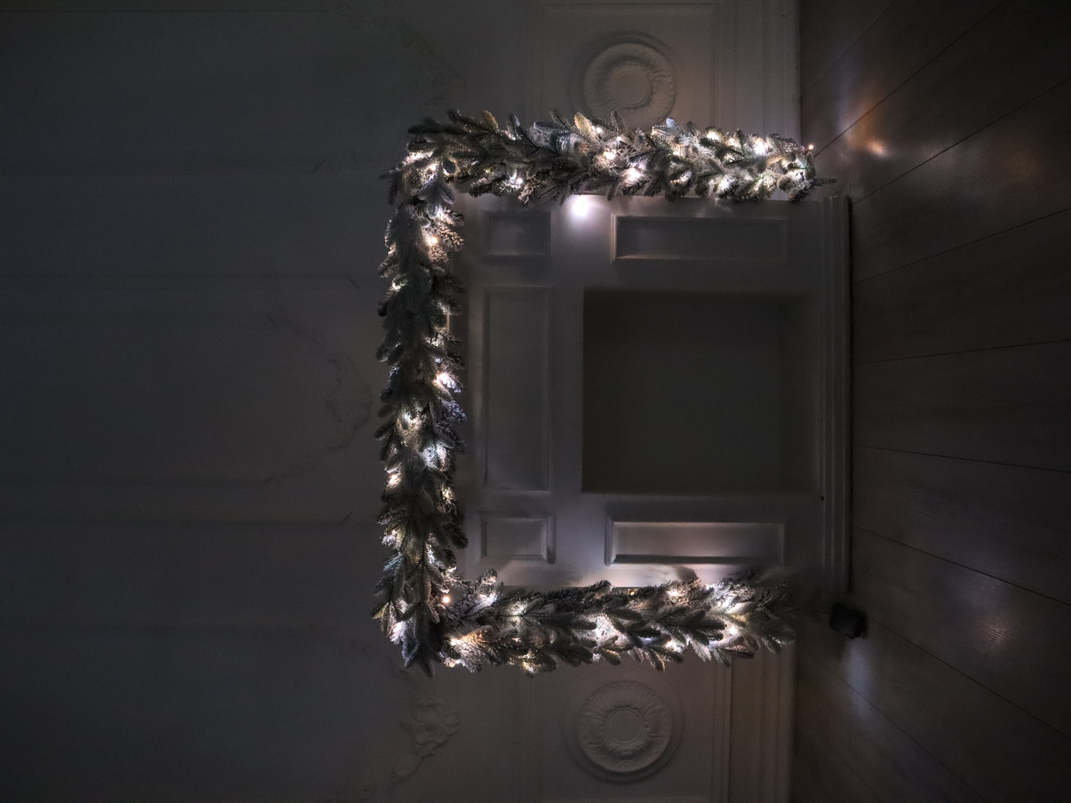Гирлянда еловая "Метелица" Led 2.8 м